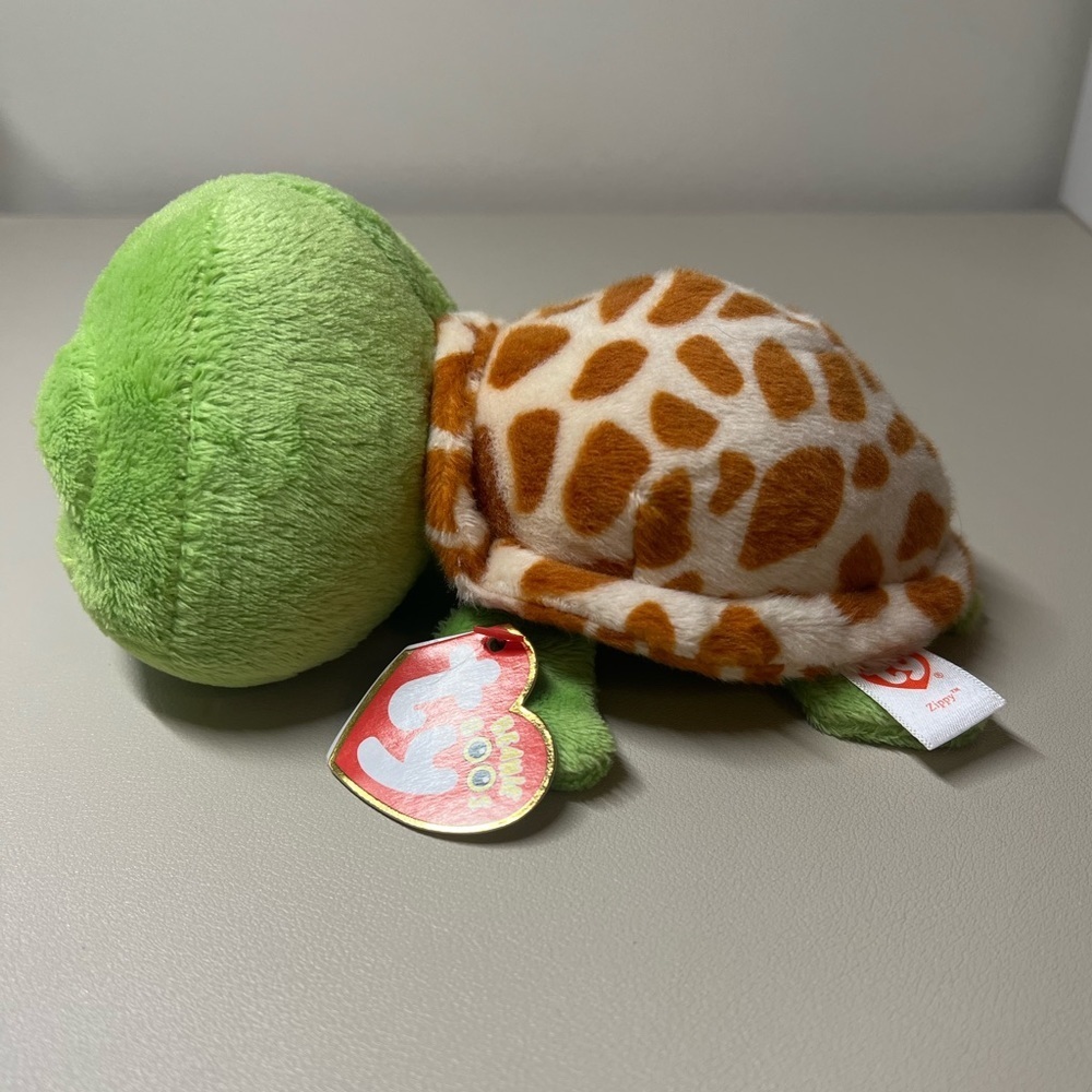 Retired Ty Beanie Boo - Zippy 6” Sea Turtle